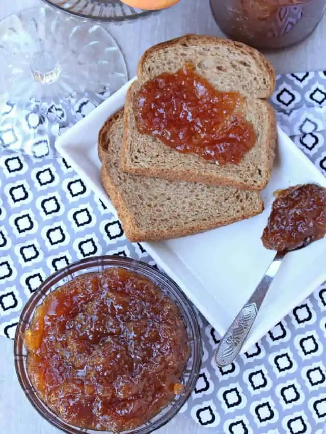 Homemade Spiced Apple Jam