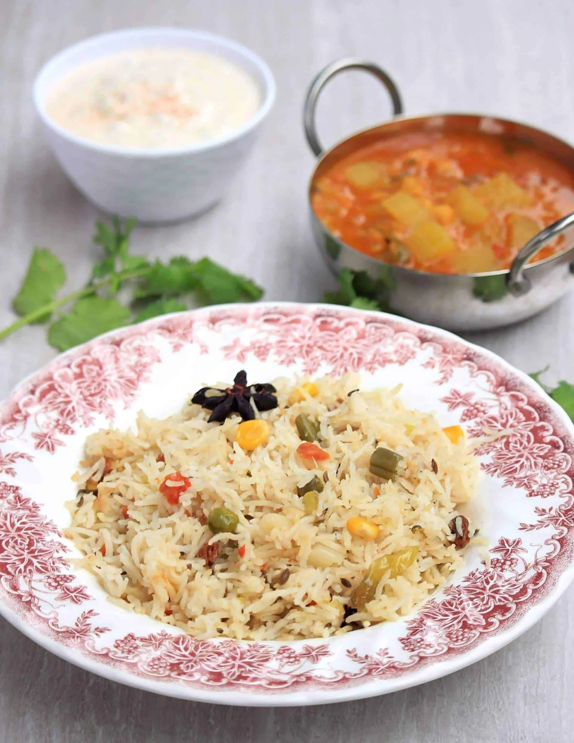 Looking very tasty Vegetable Pulao.