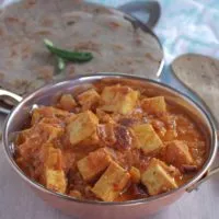 Paneer Do Ppaaza subzi with buckwheat roti