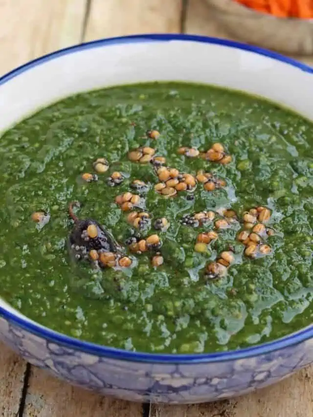 Keerai Molagootal | Spinach / Keerai Kootu