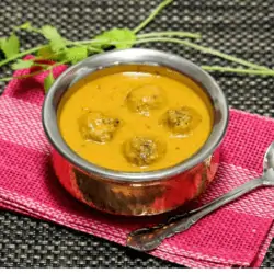 Cabbage Paneer Kofta Curry in a Bowl