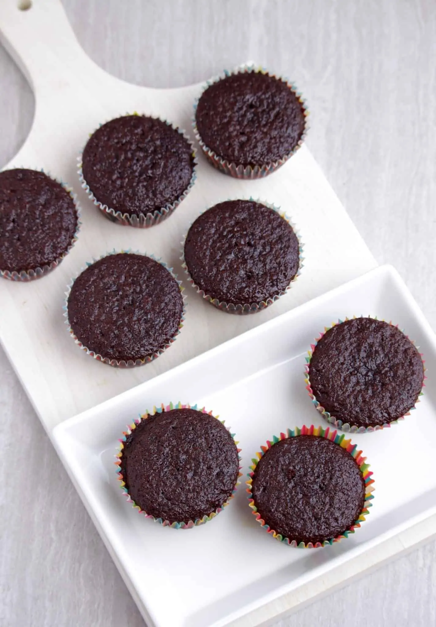 Baking the chocolate cupcakes