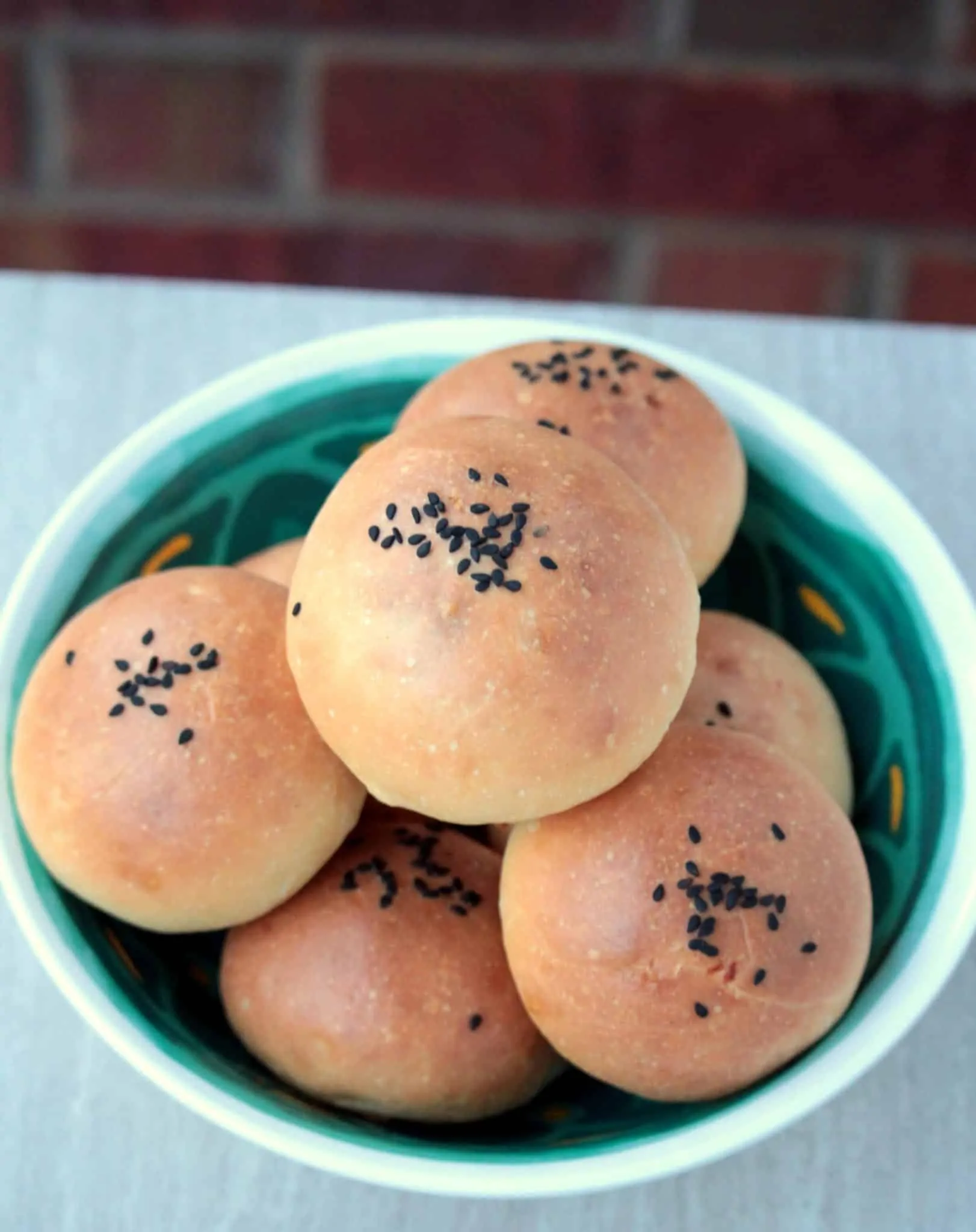 Peynirli Poğaça served in a bowl