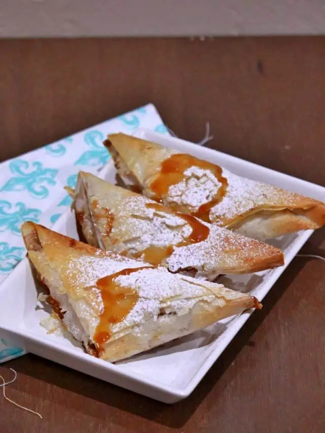 Phyllo Pastry Apple Turnover