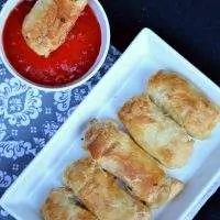 Mozzarella Sticks Made with Puff Pastry