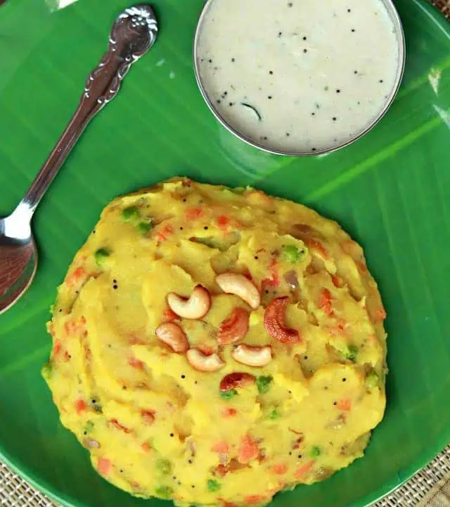 Rava Kichadi | Semolina Kichadi