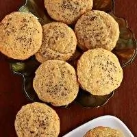 lemon chia seeds muffin