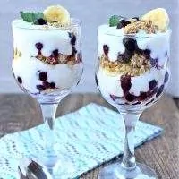 Yogurt Blueberry Banana Granola Parfait