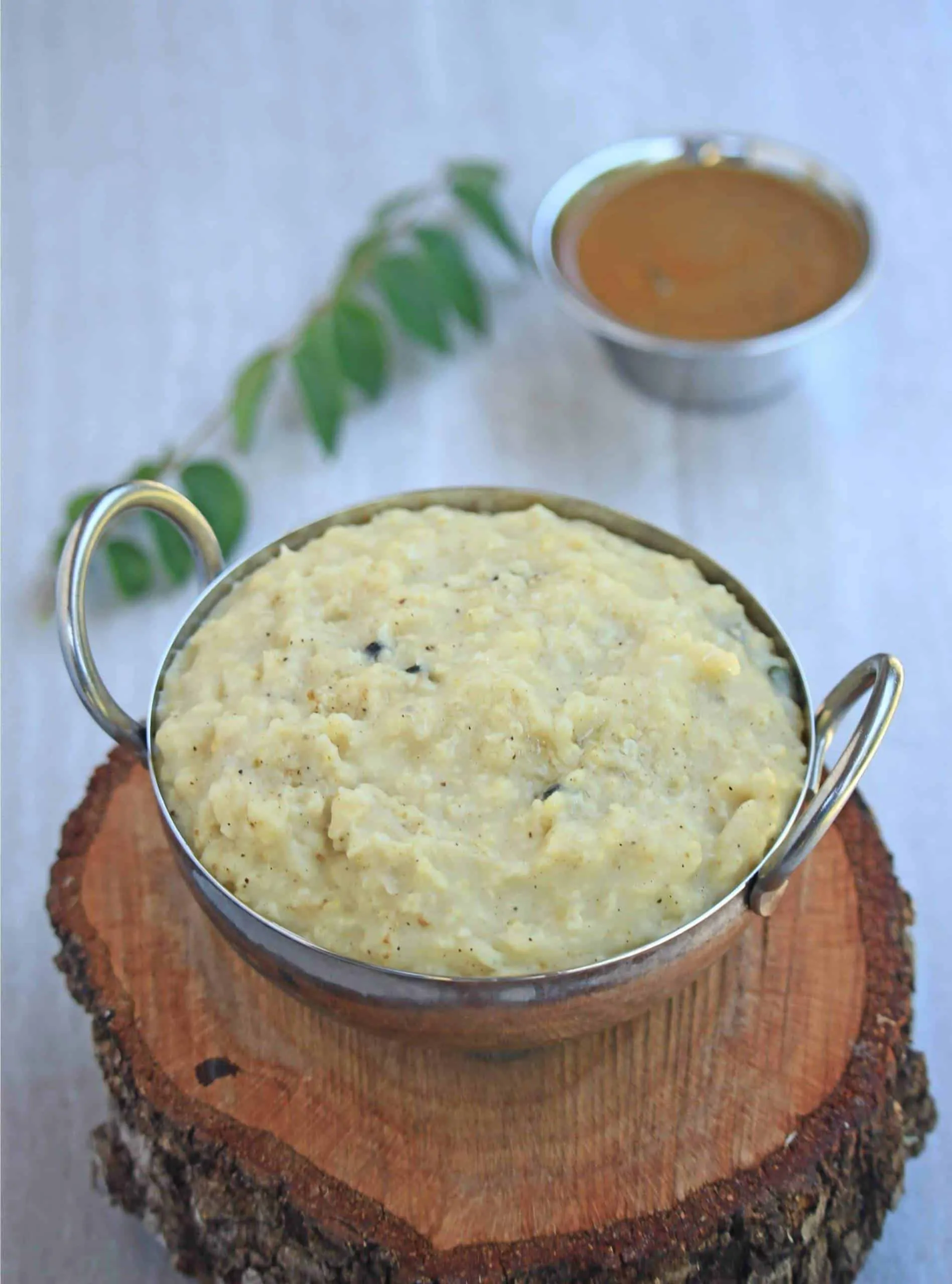 Thinai Ven Pongal in a bowl