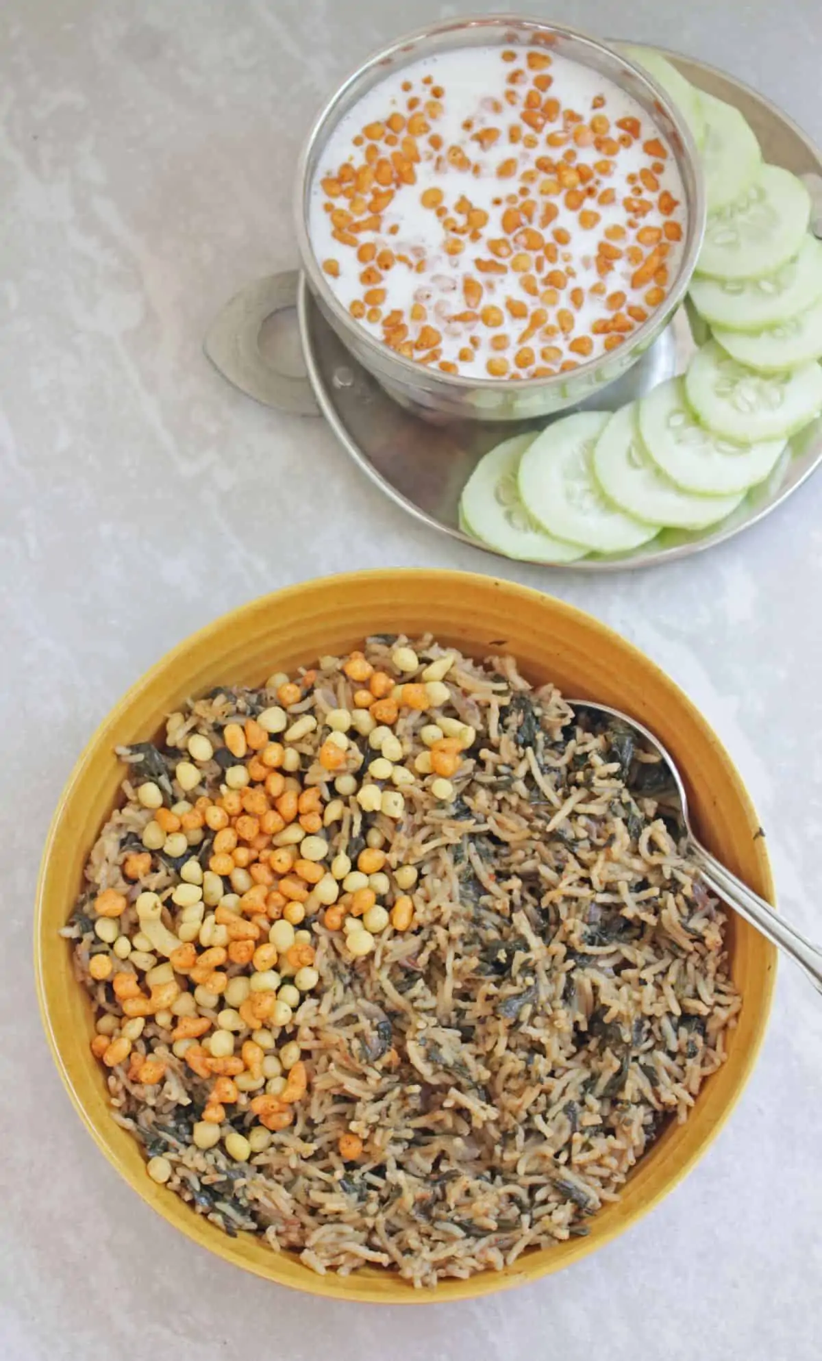 palak rice in a bowl