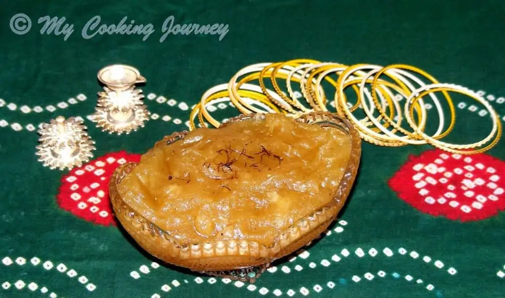 Aloo ka Halwa in a bowl