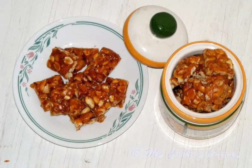 Lonawala Chikki is served