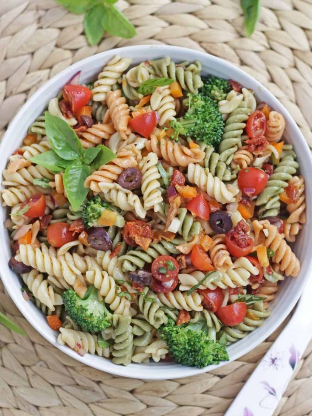 Pasta Salad with Sun Dried Tomatoes