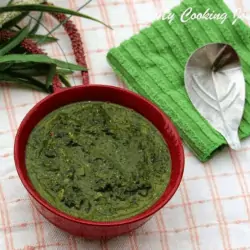 Thayir Keerai Kongunadu Style served in a bowl