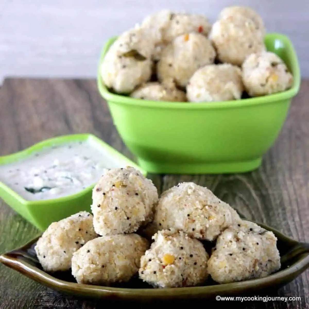 Godhumai Rava Pidi Kozukattai in a plate and bowl with chutney - Featured Image