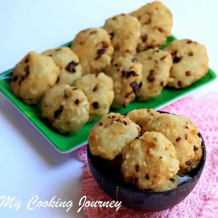 Aval Vadai in a green plate and black bowl - Featured Image