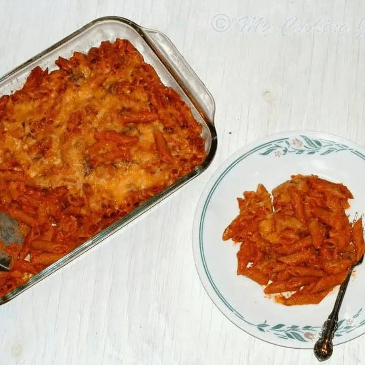 Baked Vegetable Pasta in plate and tray - Feature Image