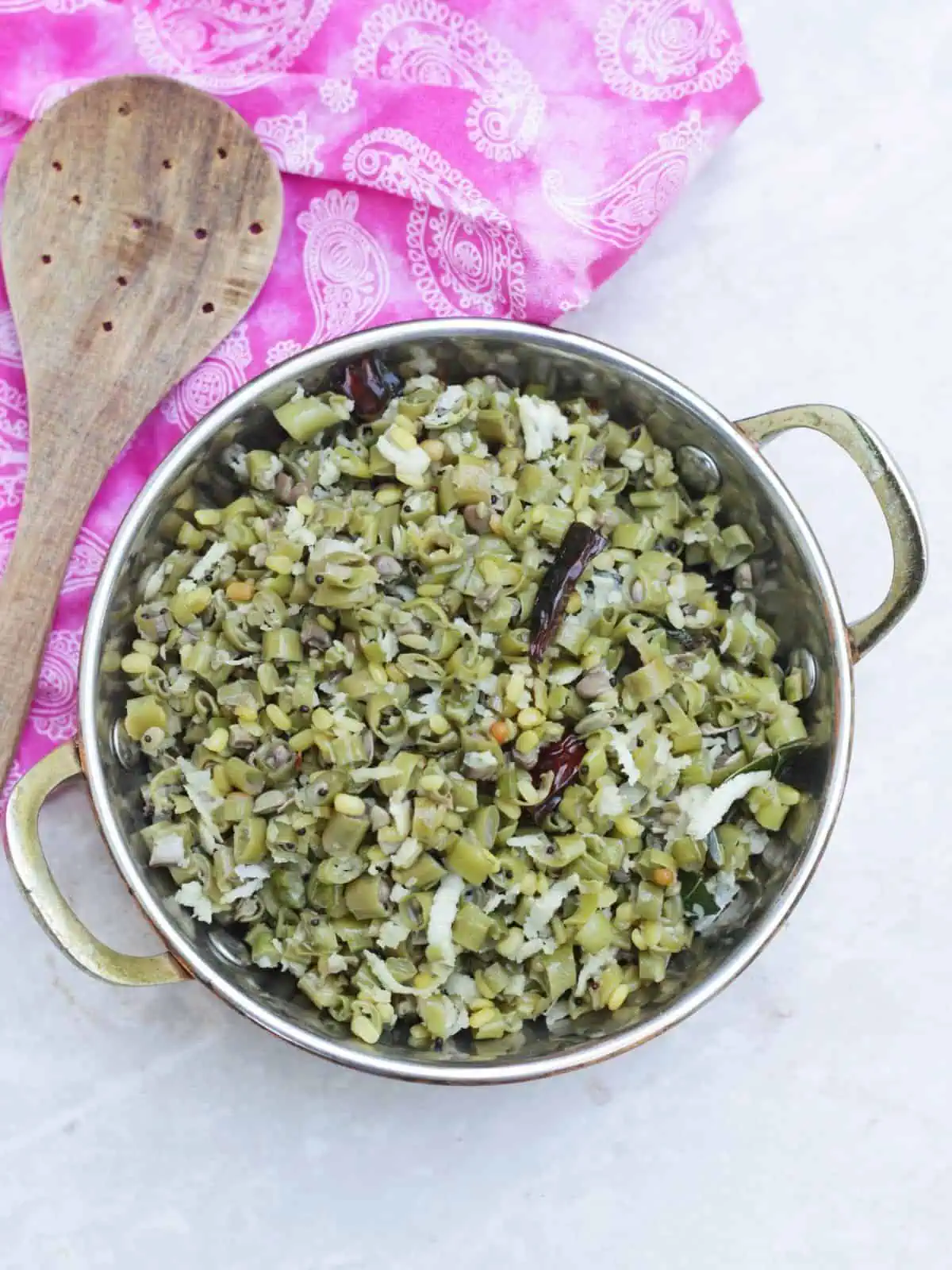 karamani curry in a bowl