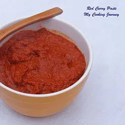 Thai Red Curry Paste in a bowl - Feature Image